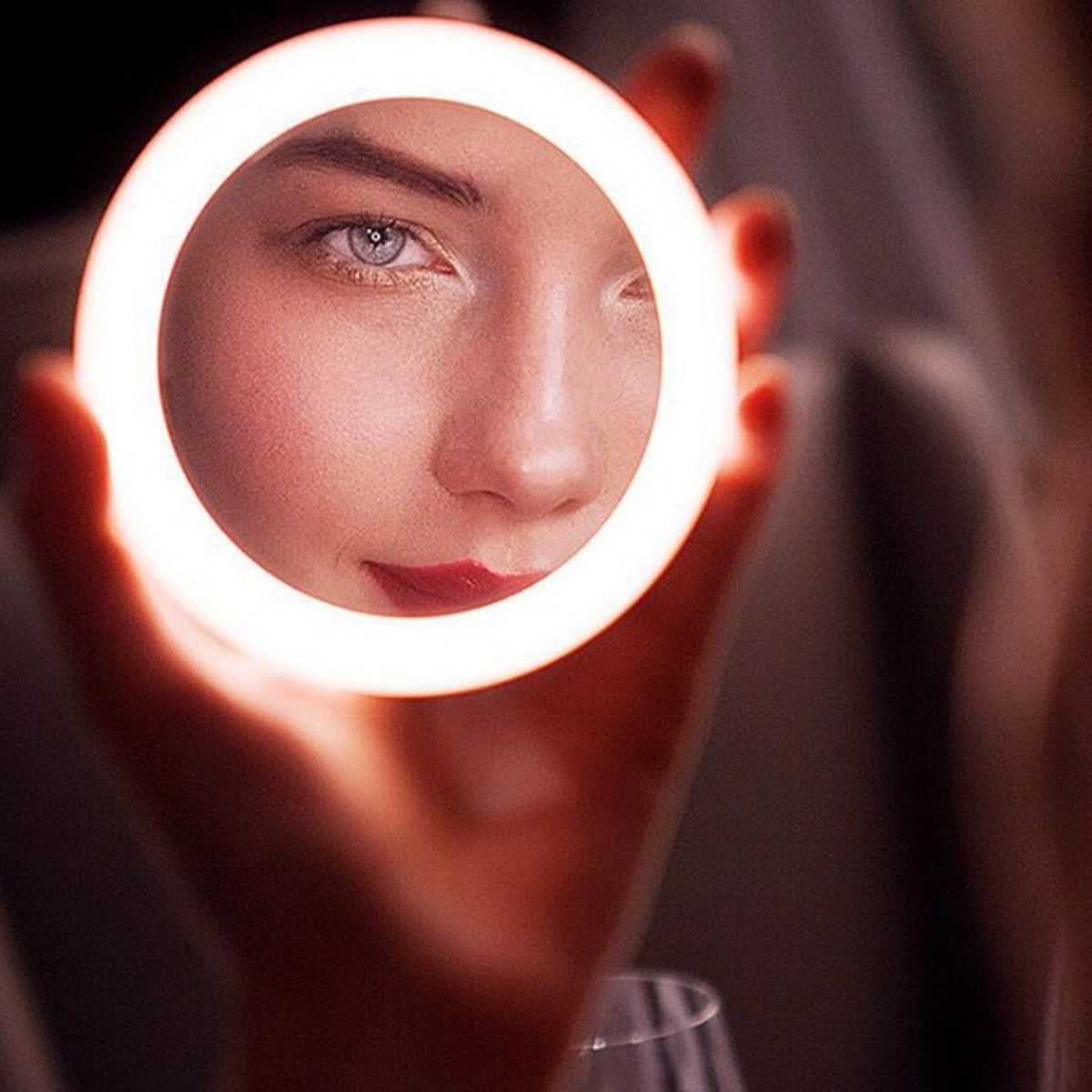 Today 30% OFF - Wireless Charger Portable LED Makeup Mirror